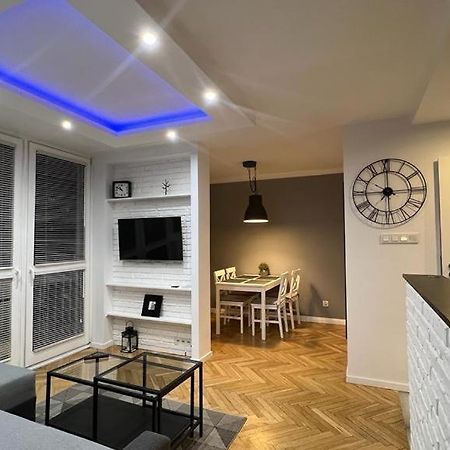 Project Comfort Apartament Grzybowska 30/1211 Varsó Kültér fotó