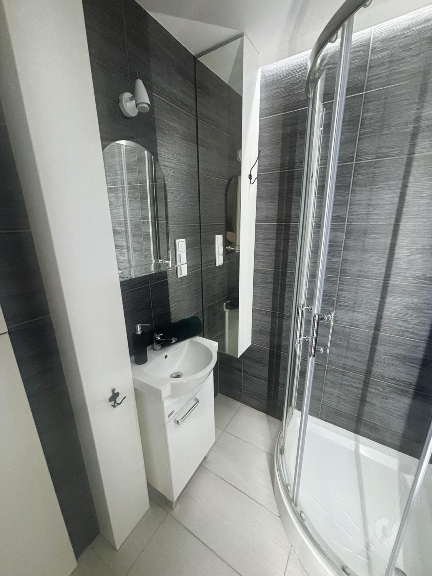 Project Comfort Apartament Grzybowska 30/1211 Varsó Kültér fotó