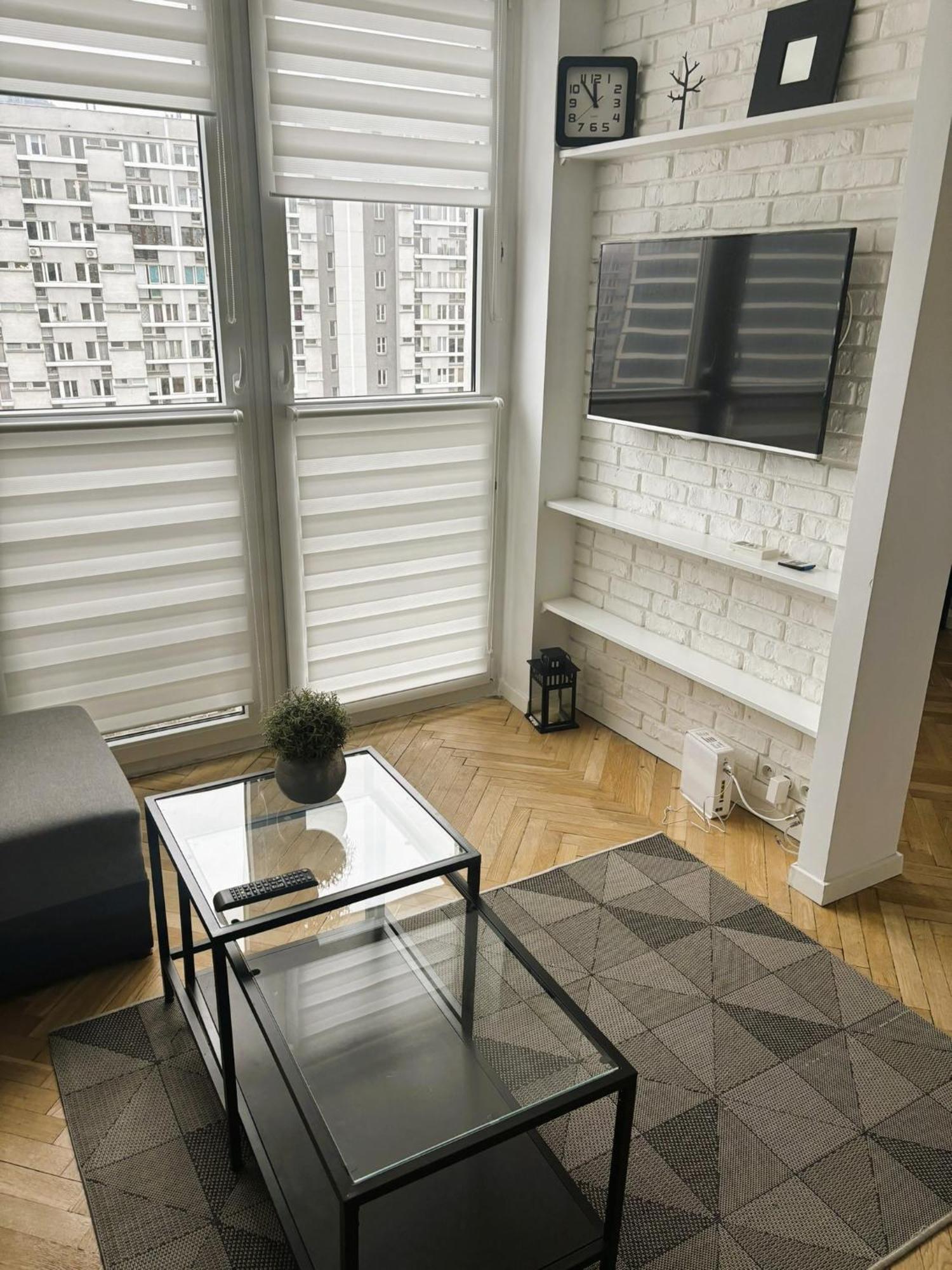 Project Comfort Apartament Grzybowska 30/1211 Varsó Kültér fotó